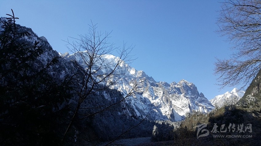 海螺溝這組冬日雪景圖請拿走！